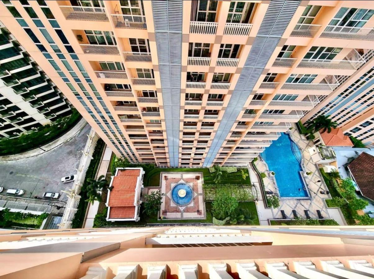Luxury 1Br Unit With Pool At Venice Luxury Residences, Tower Domenico, Mckinley Hill, Taguig City Exterior photo